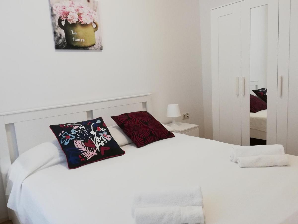 Apartment Center *